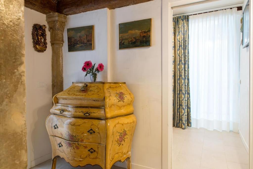 Marco Antonio Flat In Venice -Cannaregio District Near Sinagogue Bagian luar foto